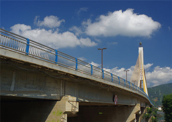安康304不锈钢桥梁护栏：安全、耐用与美观的完美结合